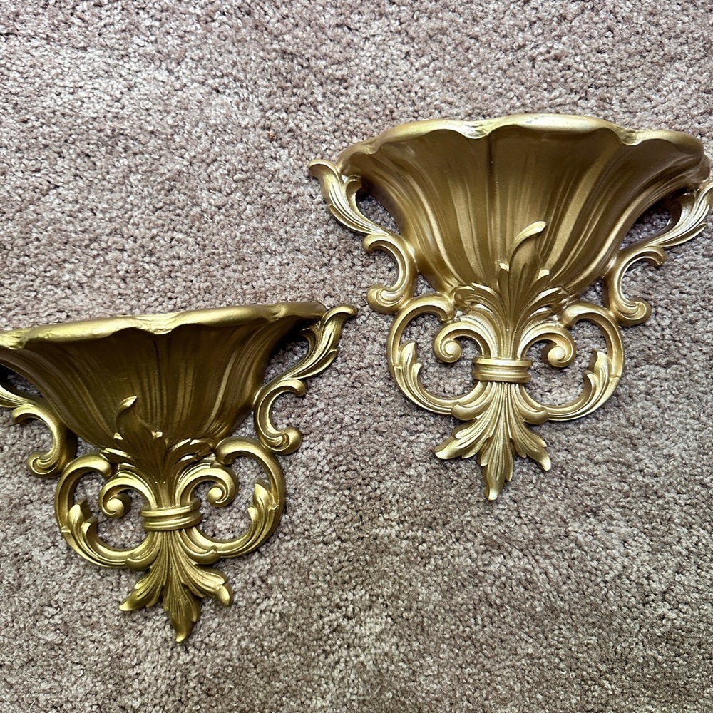 Vintage gold metallic home decor
